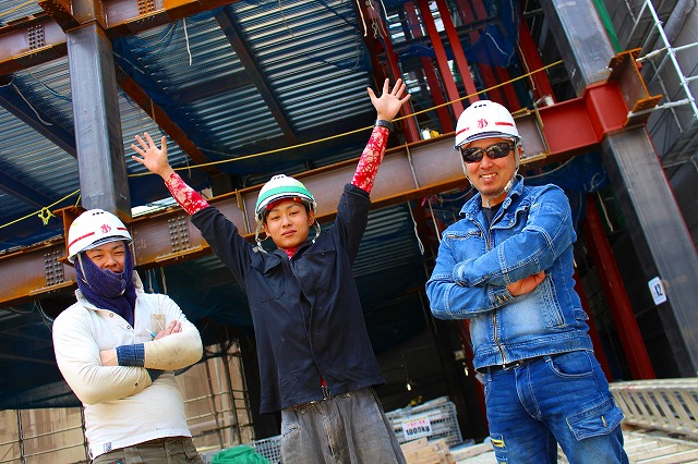 アルバム　福岡　鋼構造物工事　鉄骨建方　鉄骨鳶　鍛冶工事　小倉鋼建工業